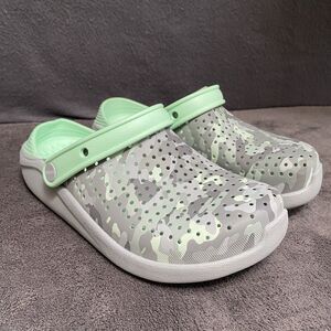 Crocs Neo Mint Light Grey Literide Printed Camo Clog Gray Woman Sz 7 Men Sz 5
